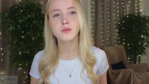 Adele online show from 02-02-25, 06:42