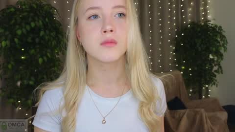 Adele online show from 02-02-25, 09:45