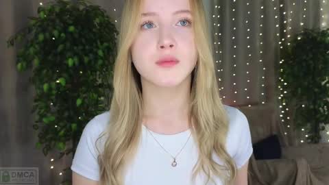 Adele online show from 02-14-25, 06:19