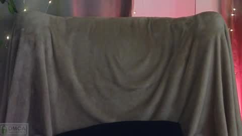 Adele online show from 02-28-25, 10:17