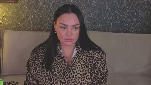 Adele online show from 02-05-26, 04:39