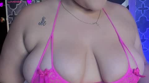 Snapshot of adele_cruzz chatting on 02-21-26, 10:00 adele cruzz online show from 02-21-26, 10:00