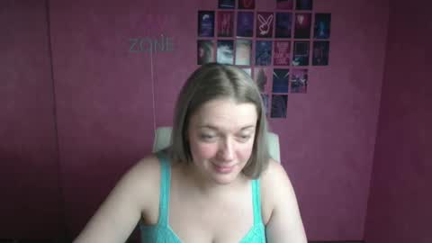 Adele online show from 11-27-25, 07:05