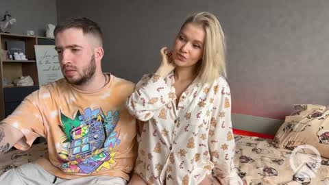 Adele Nick online show from 12-21-24, 09:23