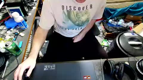 adelhi20 online show from 07-08-26, 09:30