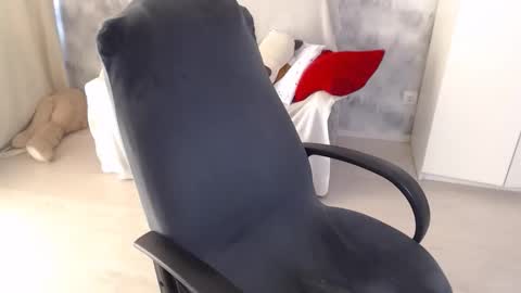 adelinalawson online show from 09-23-25, 09:34