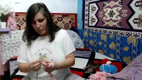 Snapshot of adelineblueeyes chatting on 10-20-25, 11:10 Larisa online show from 10-20-25, 11:10