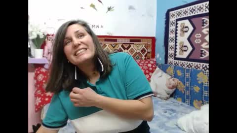 Snapshot of adelineblueeyes chatting on 10-23-25, 09:30 Larisa online show from 10-23-25, 09:30