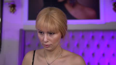 Snapshot of adelineking chatting on 01-14-25, 07:17 Ade online show from 01-14-25, 07:17