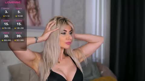 Adelyn online show from 02-19-25, 11:38