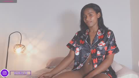 Snapshot of adelyn_x chatting on 12-27-24, 10:01 instragram adelyn 111 online show from 12-27-24, 10:01