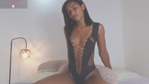 Snapshot of adelyn_x chatting on 01-04-25, 06:19 instragram adelyn 111 online show from 01-04-25, 06:19