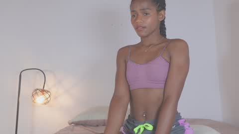 Snapshot of adelyn_x chatting on 01-10-25, 06:09 instragram adelyn 111 online show from 01-10-25, 06:09