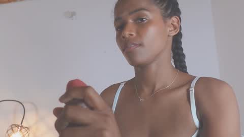 Snapshot of adelyn_x chatting on 01-12-25, 08:36 instragram adelyn 111 online show from 01-12-25, 08:36