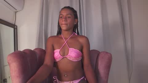 Snapshot of adelyn_x chatting on 09-10-25, 08:47 instragram adelyn 111 online show from 09-10-25, 08:47