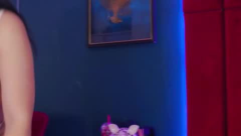 AdelynnReed online show from 11-11-25, 06:57