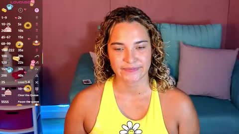 Snapshot of adharawo chatting on 11-27-25, 10:39 Adhara online show from 11-27-25, 10:39