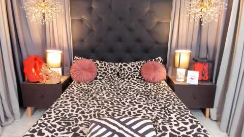 Snapshot of adiannacumforyou chatting on 12-13-24, 09:46 Siobe online show from 12-13-24, 09:46