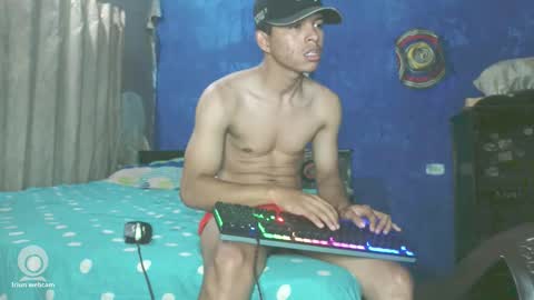 Adonis online show from 12-22-25, 01:13