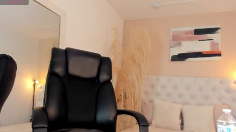 Snapshot of adonis_hot_xx chatting on 03-01-25, 09:26 adonis_hot_xx online show from 03-01-25, 09:26