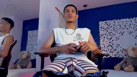 Snapshot of adonis_wb chatting on 09-15-25, 10:43 adonis_wb online show from 09-15-25, 10:43