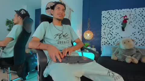 adonis_wb online show from 11-19-25, 02:11