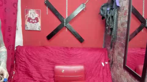 Snapshot of adonisgel999 chatting on 01-31-26, 08:07 demon online show from 01-31-26, 08:07