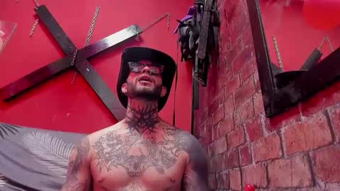 Snapshot of adonisgel999 chatting on 02-18-26, 09:33 demon online show from 02-18-26, 09:33