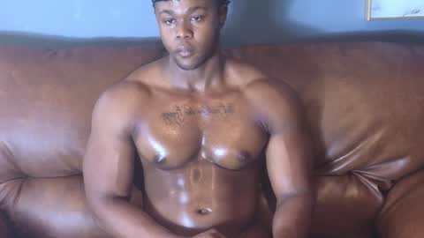 Snapshot of adonisknigh chatting on 12-01-24, 04:29 Adonis Knight  online show from 12-01-24, 04:29
