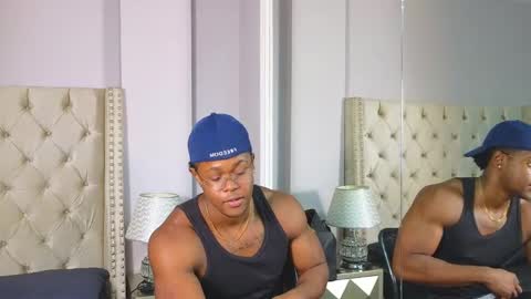 Snapshot of adonisknigh chatting on 01-20-25, 11:54 Adonis Knight  online show from 01-20-25, 11:54