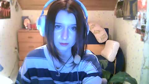 adorable_sparkle online show from 02-10-25, 04:25