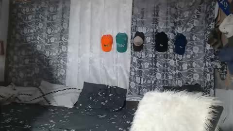 adorableasianboy online show from 01-15-26, 09:14