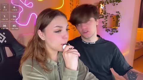 adrean_sofi online show from 11-06-25, 03:57