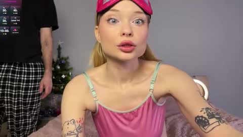 Snapshot of adrenaline_lush chatting on 01-18-26, 10:24 Dorothy Mayfield online show from 01-18-26, 10:24