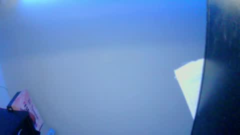     online show from 11-08-25, 06:24