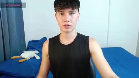 adrian morelli online show from 09-08-25, 06:51