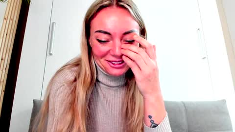 Adriana online show from 01-25-25, 06:02