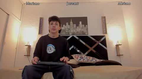 Adrian online show from 10-09-25, 03:15