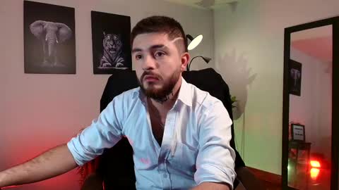 Snapshot of adrianwilliams_ chatting on 02-14-25, 12:09 Adrian Williams online show from 02-14-25, 12:09