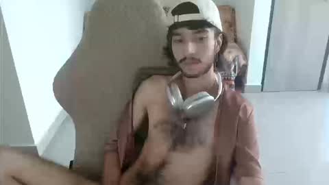 Snapshot of adrien_polo chatting on 02-19-26, 03:19 adrien_polo online show from 02-19-26, 03:19