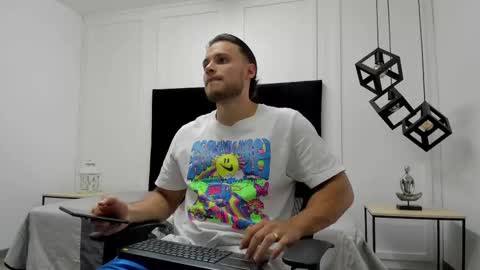 Adrein Roche online show from 03-11-25, 11:15