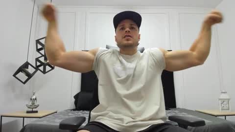 Adrein Roche online show from 09-23-25, 10:57