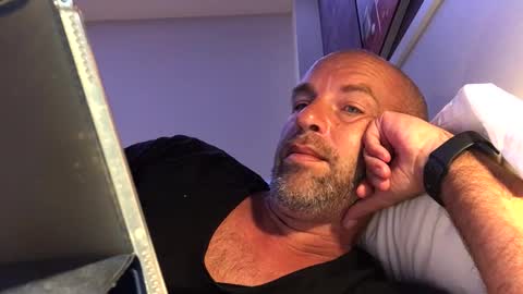 Snapshot of adrienfromparis chatting on 10-09-25, 07:12 adrienfromparis online show from 10-09-25, 07:12