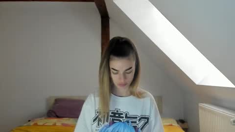 adventurina online show from 10-30-25, 11:44