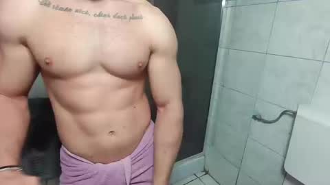 Snapshot of advp69 chatting on 12-19-24, 08:56 Mrrfitt online show from 12-19-24, 08:56