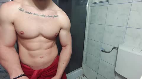 Snapshot of advp69 chatting on 02-26-25, 08:15 Mrrfitt online show from 02-26-25, 08:15