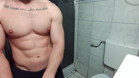 Snapshot of advp69 chatting on 03-10-25, 08:45 Mrrfitt online show from 03-10-25, 08:45