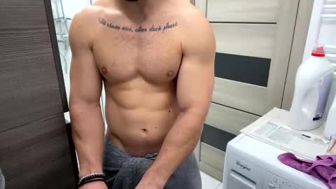 Snapshot of advp69 chatting on 10-10-25, 12:59 Mrrfitt online show from 10-10-25, 12:59