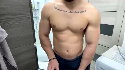 Snapshot of advp69 chatting on 11-23-25, 08:25 Mrrfitt online show from 11-23-25, 08:25