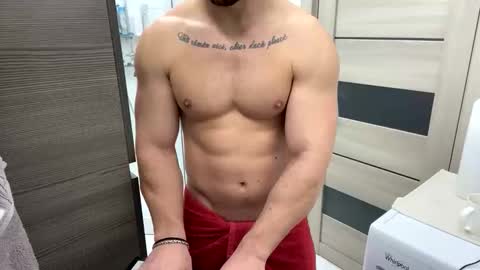 Snapshot of advp69 chatting on 11-28-25, 06:27 Mrrfitt online show from 11-28-25, 06:27